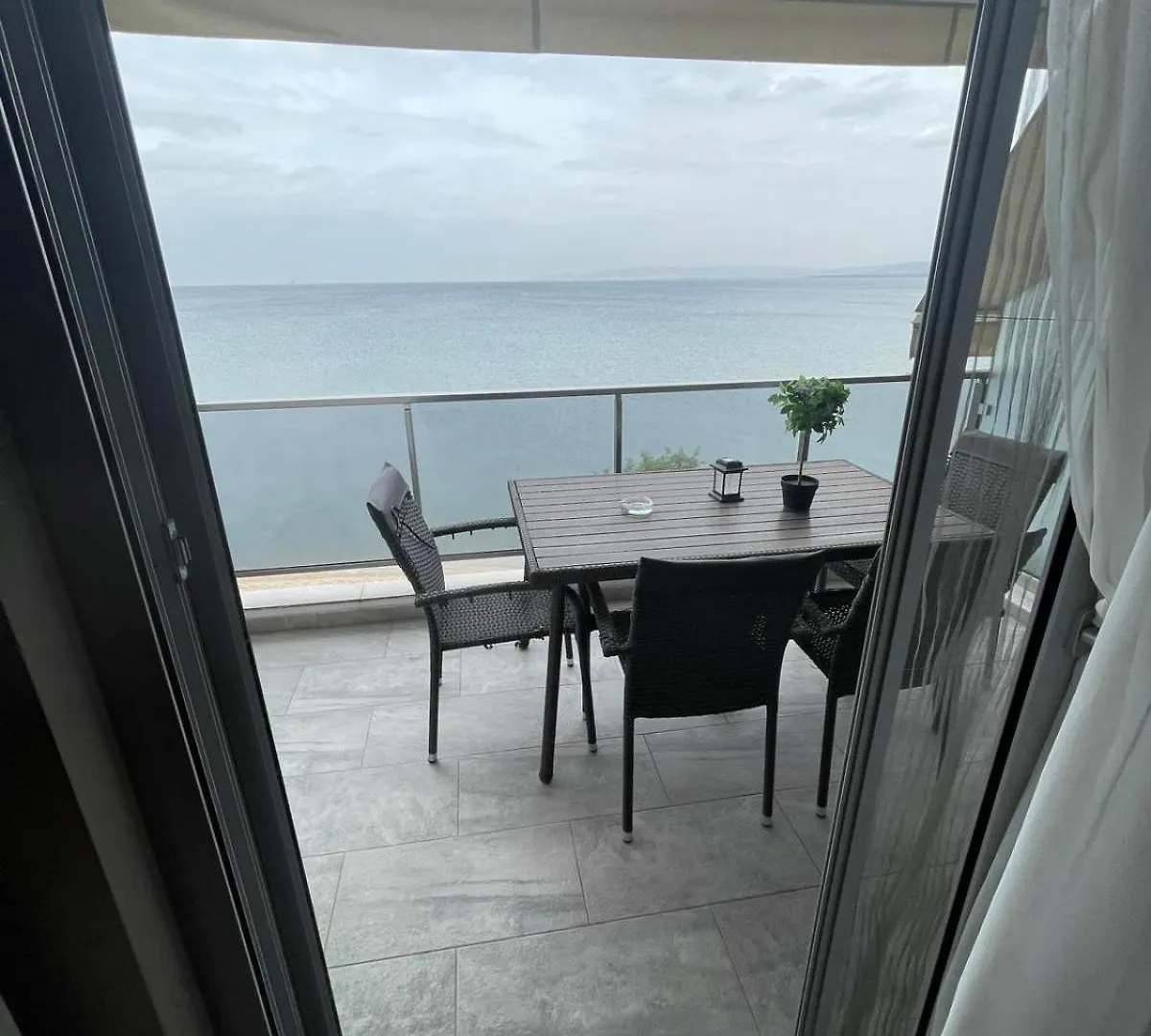 Bo Mat Luxury Apartment 2 Peraia